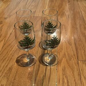 Set of 4 Nikko Christmas Wine Glasses